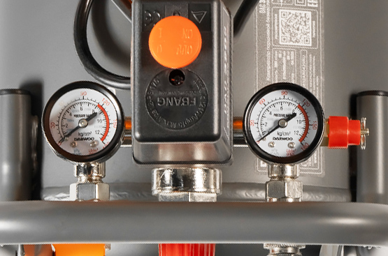 Обеспечивают точную настройку выходного давления, позволяя идеально адаптировать работу компрессора под конкретные задачи и инструменты.